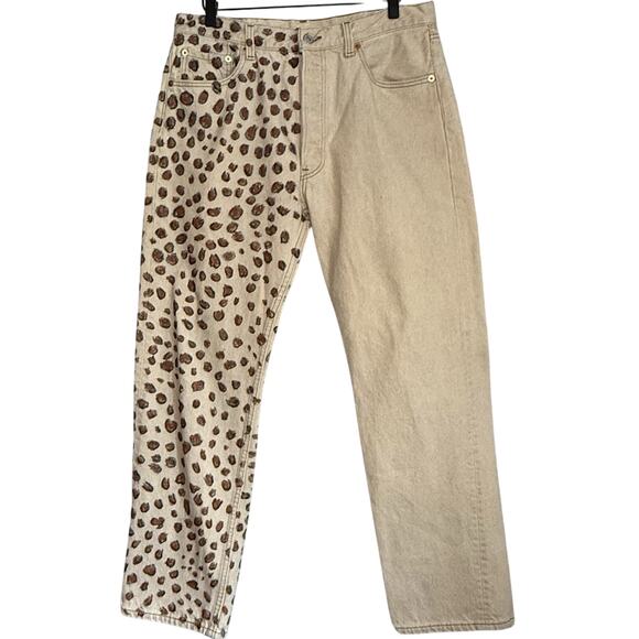Vintage 90's Levi's 501 34 x 30 Cream with Custom Leopard Drawing Made in USA - Picture 1 of 7